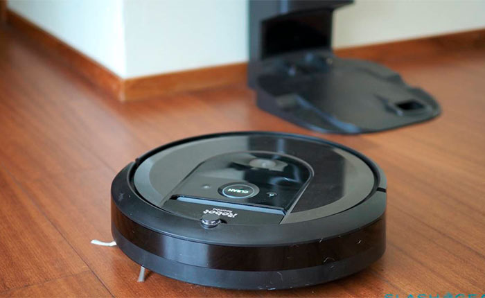 iRobot Roomba i7+